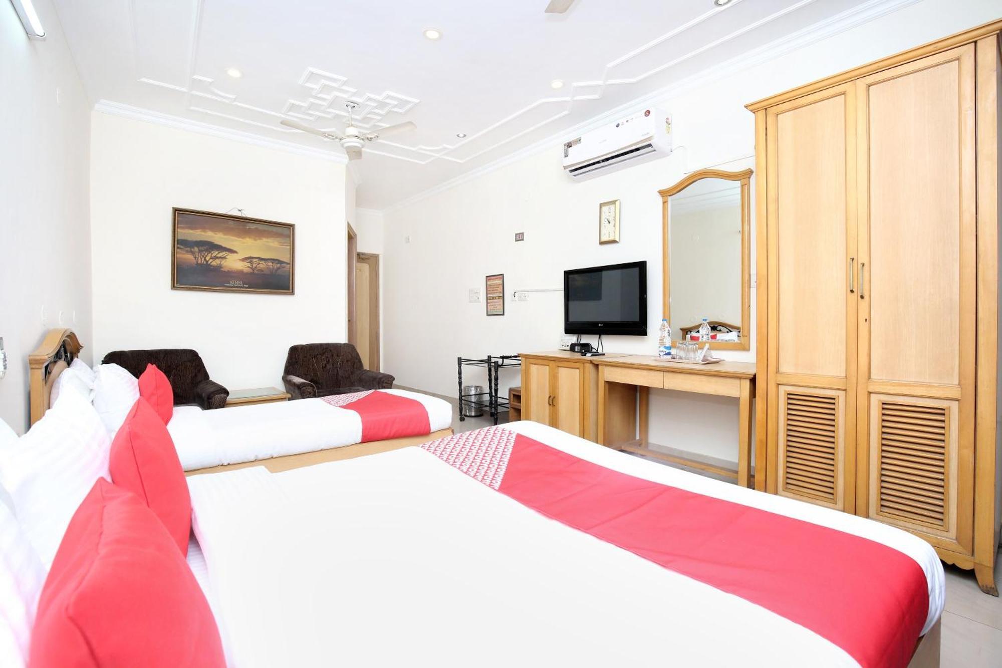 Hotel O Le Bon Ton 루드히아나 외부 사진